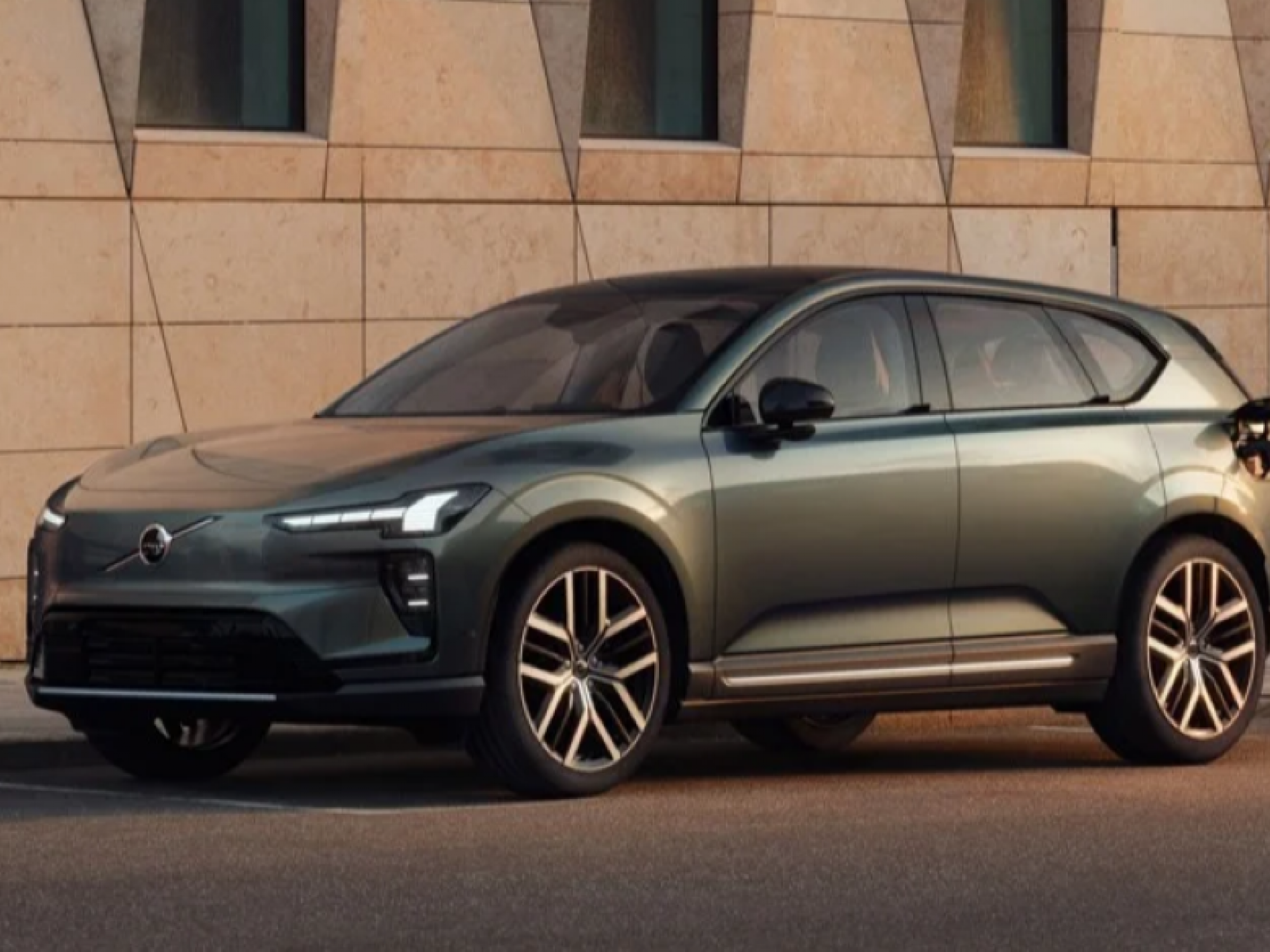 Volvo EX60 Preview: The 500+ Mile Electric SUV That's Designed to Change Expectations